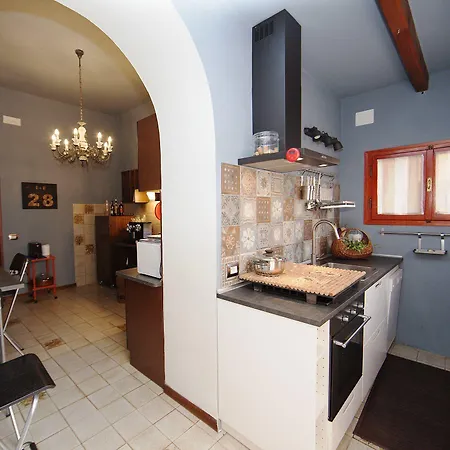 Al 28 3* بورتوفيرّايو