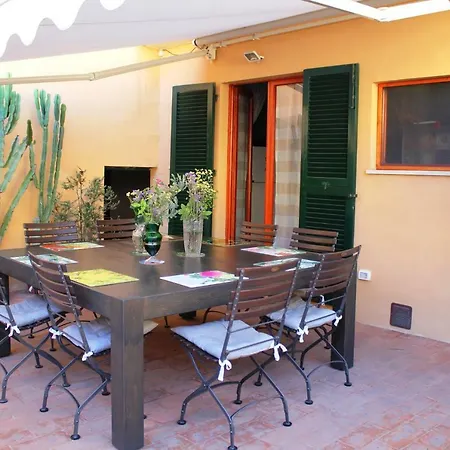 فندق مبيت وإفطار Al 28 بورتوفيرّايو