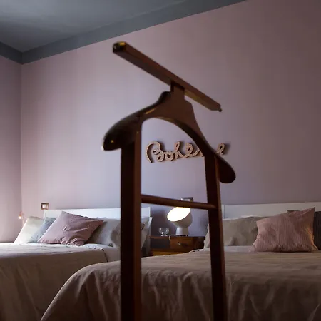 לינה וארוחת בוקר Al 28 3*